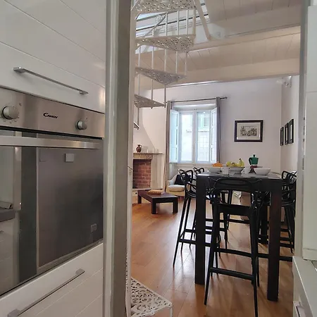 Borgo San Jacopo Deluxe By 360rentals Apartamento