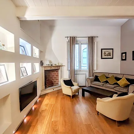 Borgo San Jacopo Deluxe By 360rentals * Florence
